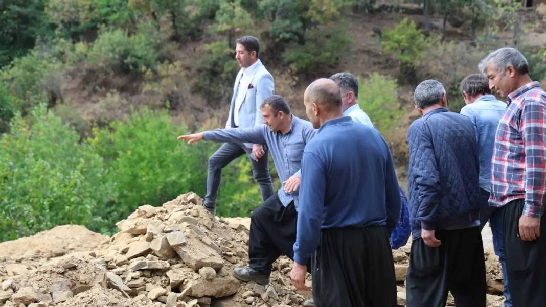 Adana’da 50 Yıllık Yol Sorunu Çözüldü! Kışın Ulaşım Kabusu Sona Erdi 1